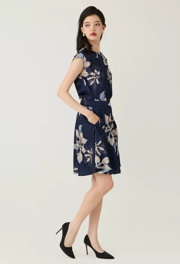 Navy Floral Printed Layered Pleat Blouse - Image 5