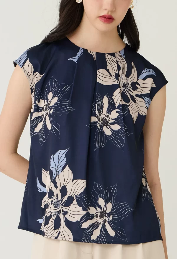 Navy Floral Printed Layered Pleat Blouse - Image 2