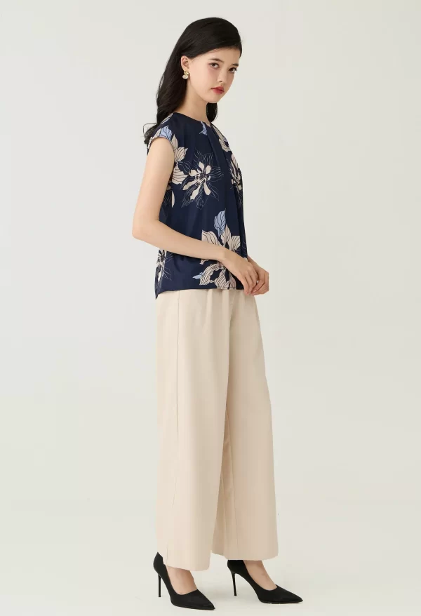 Navy Floral Printed Layered Pleat Blouse - Image 3